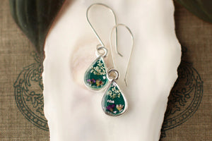 Dark Green Teardrop w/ Flowers Earrings in Silver