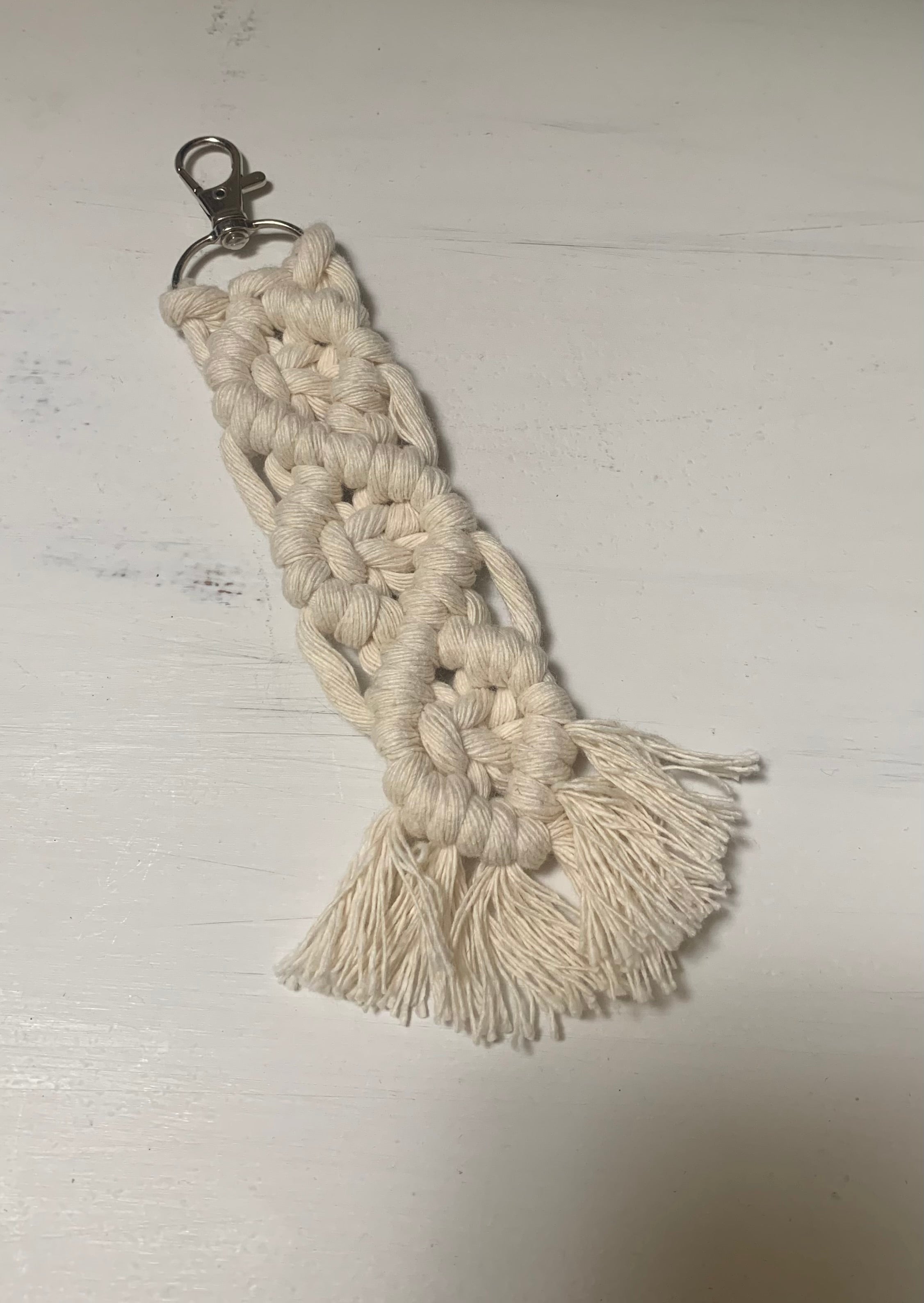 Macrame Keychain (9 Colors)