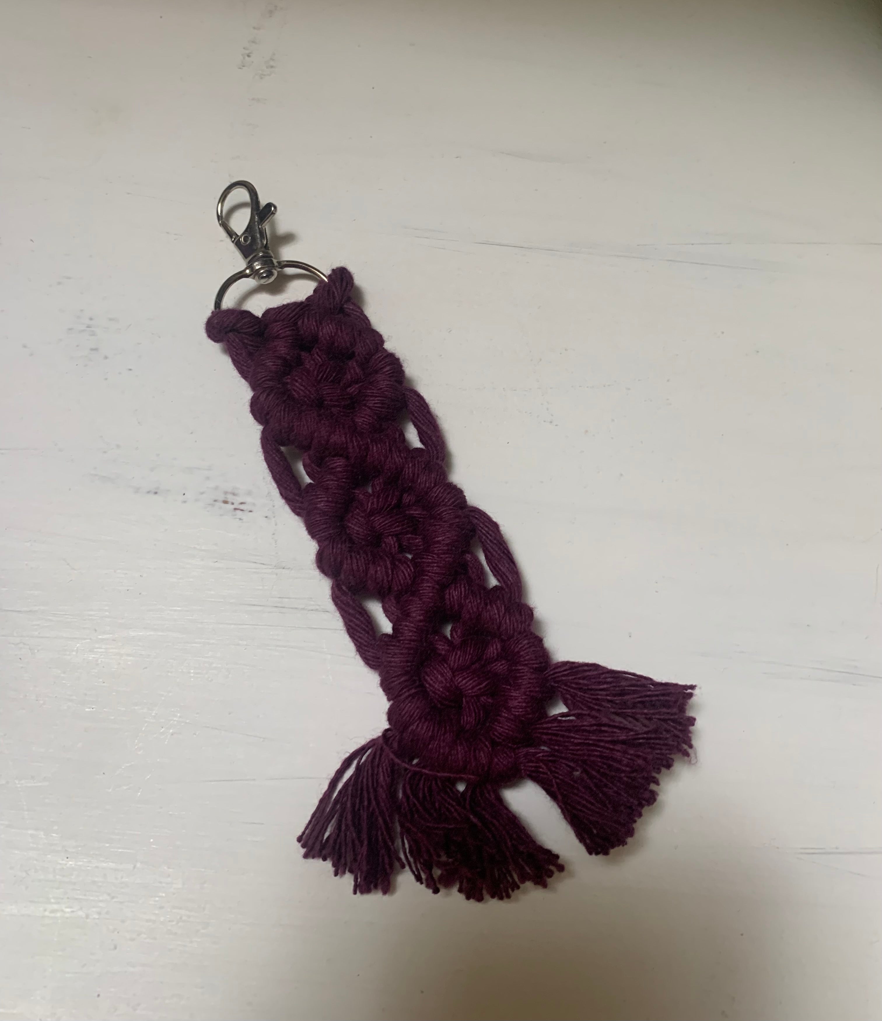 Macrame Keychain (9 Colors)